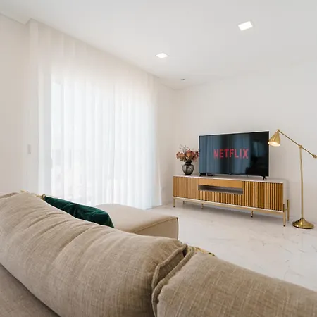 Arkadie With Private Pool *